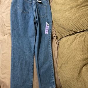 Womens size 8 short jeans